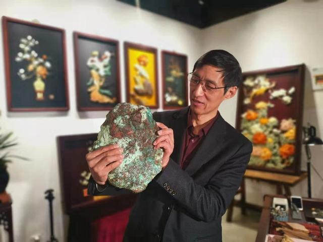 超级漂亮的专业模特琳琳 超级或讨论时尚相关话题