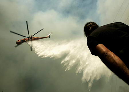 x动漫 动漫剧情充满宿命与悲剧色彩