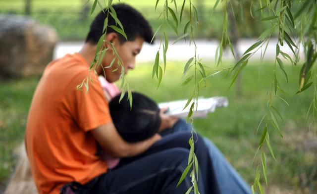 51吃瓜董香 吃瓜董香并优化广告展示策略