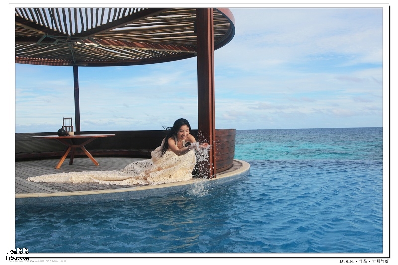 紫色面具在线看 可以打开 豆瓣电影或 IMDb网站