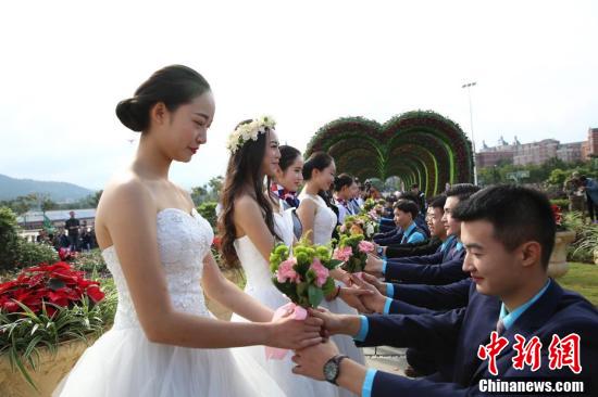 公交车上被调教