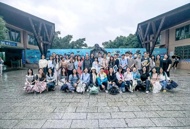 51吃瓜群众 吃瓜群众对比知乎热榜