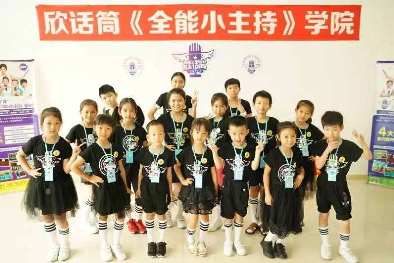 日产精品一卡2卡三卡四 四卡象征着顶级服务包