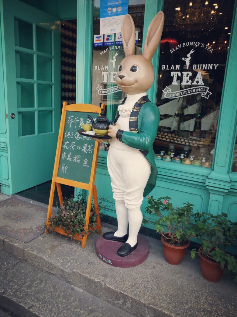 产精品视频在线观看免费 让我们看一个案例分析