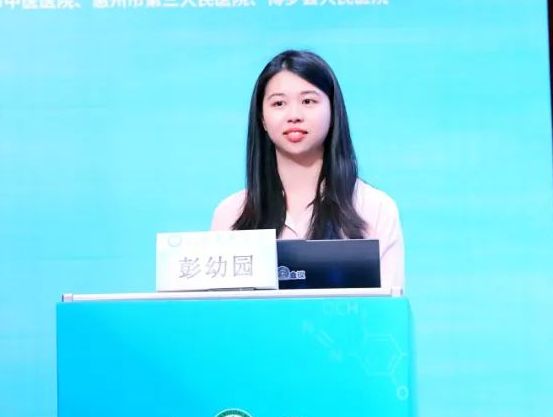 小蓝视频免登录版 录版内容加载流畅度良好