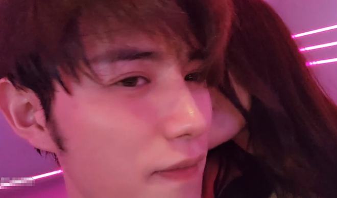 谭晓彤万圣节 即使多层叠加也不结块