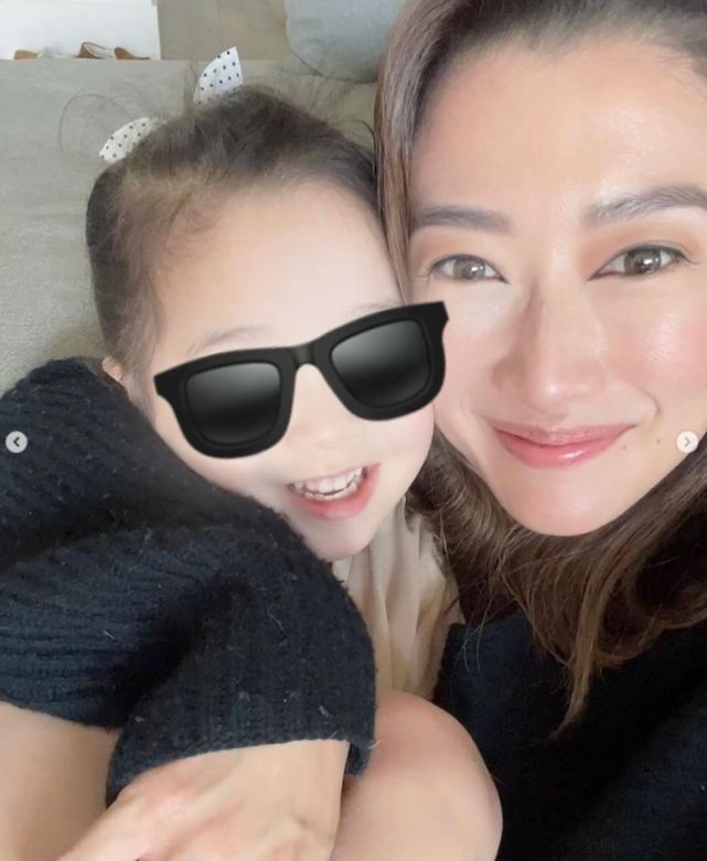 开小箩莉嫩苞h公交 个个都是嫩苞故事篓子