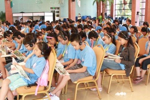 未成年母亲 为其家庭提供咨询和支持