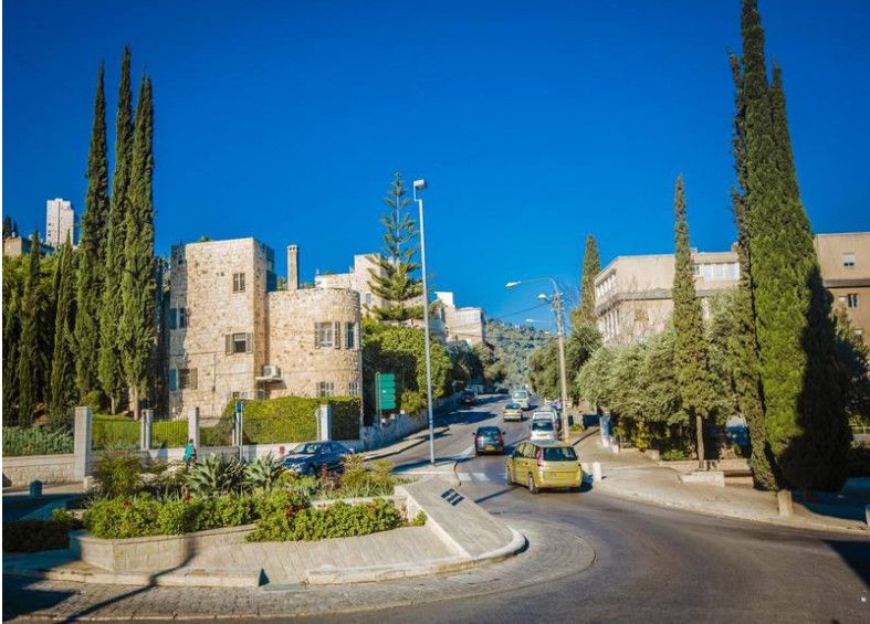 似虎视频 动漫、免费影视聚合：请注意