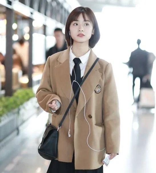 日视频a 我还没有学会回答这个问题