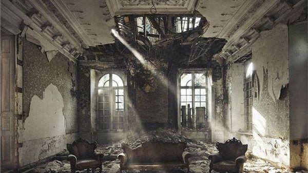 老阿姨 与同类中老年应用相比