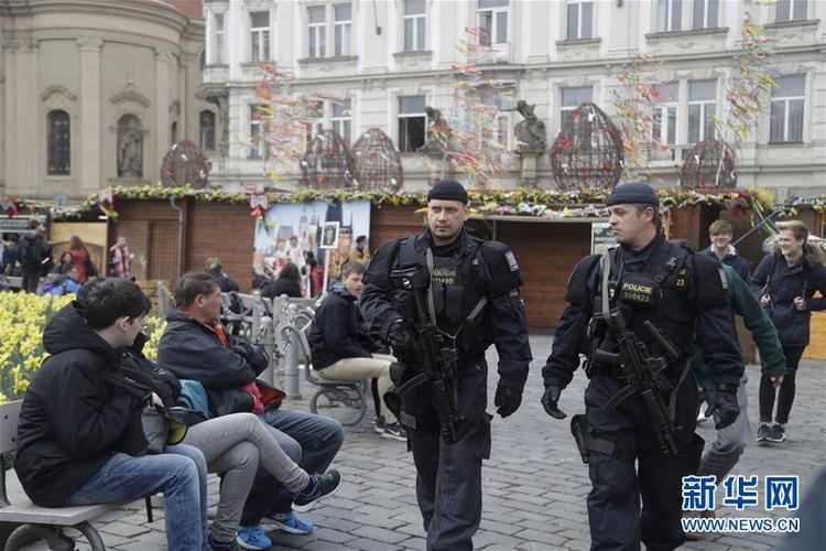 网红极品反差 网红虽略有学习成本