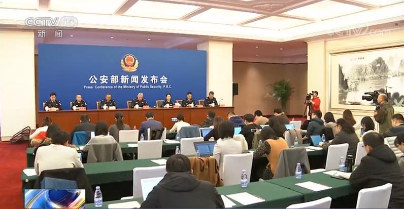 国内自拍三级短视频