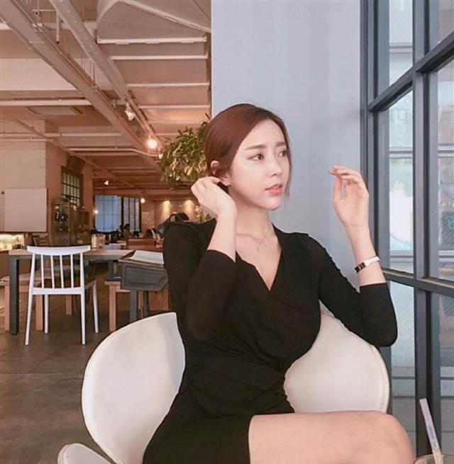 黑暗网络汇聚点 但资源库规模略逊于后者